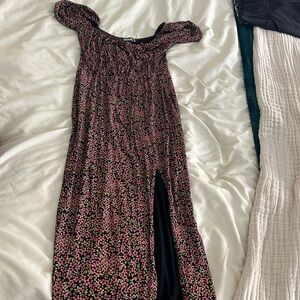 Misguided off-shoulder, floral maxi dress with slit
